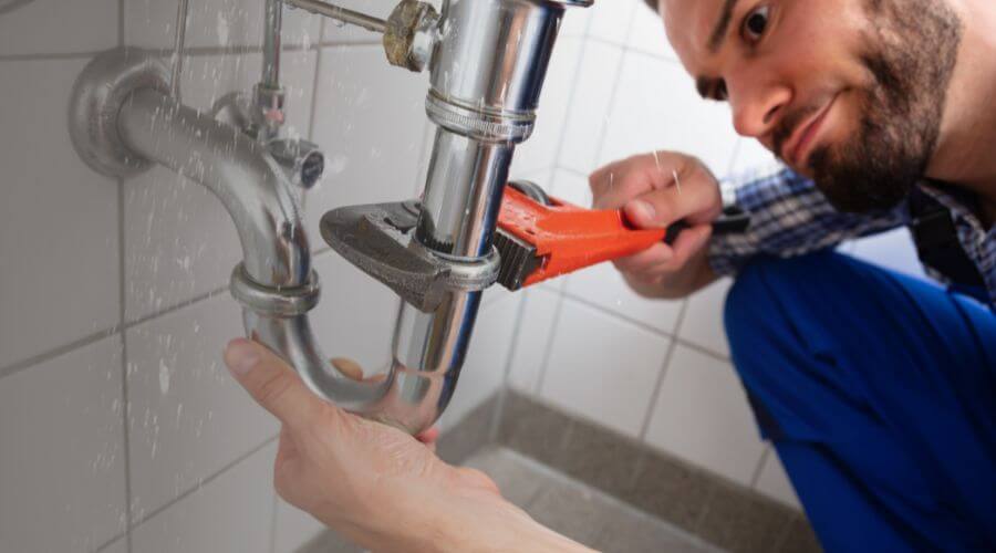 Professional clogged toilet repair services in Ranchester, WY